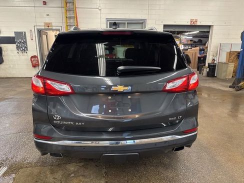 Used 2019 Chevrolet Equinox LT w/ Sun & Navigation Package image 5