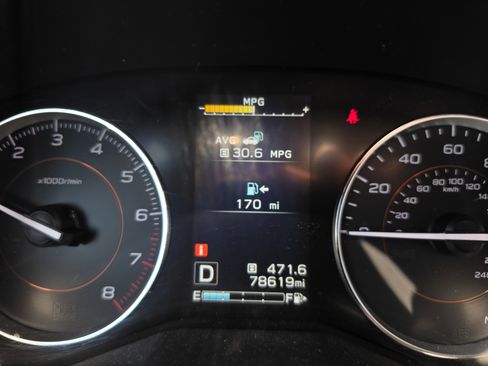 Used 2019 Subaru Crosstrek 2.0i Limited w/ Moonroof Package w/Navigation AWD/4WD image 16