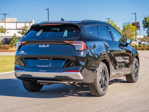 New 2026 Kia Sportage SX FWD image 4