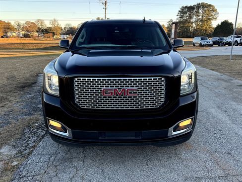 Used 2016 GMC Yukon XL Denali w/ Open Road Package image 2