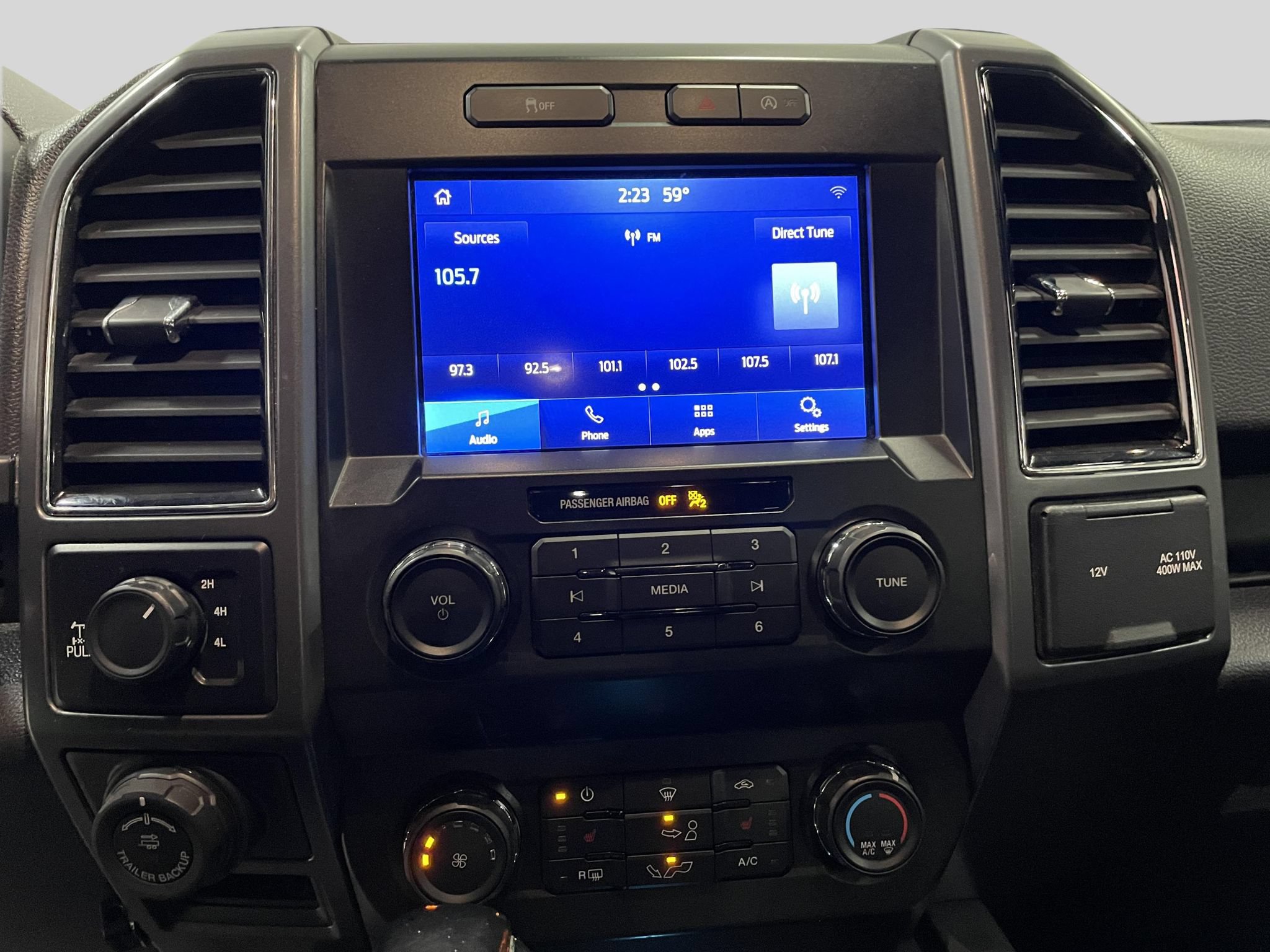 Used 2019 Ford F150 XLT w/ Equipment Group 302A Luxury AWD/4WD image 15
