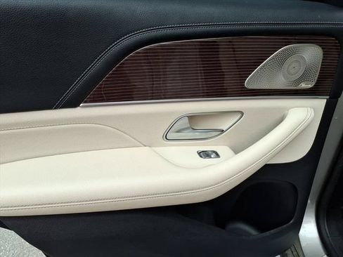 Used 2022 Mercedes-Benz GLE 350 4MATIC image 15