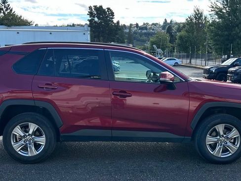 Certified 2025 Toyota RAV4 XLE w/ Convenience Package AWD/4WD image 4