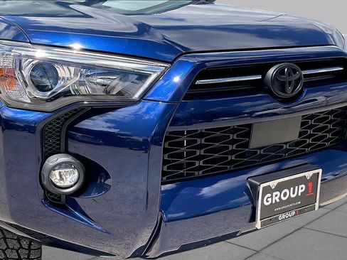 Used 2024 Toyota 4Runner SR5 Premium w/ Moonroof Package RWD image 29