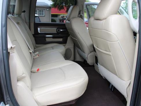 Used 2014 RAM 2500 Laramie w/ Convenience Group image 27