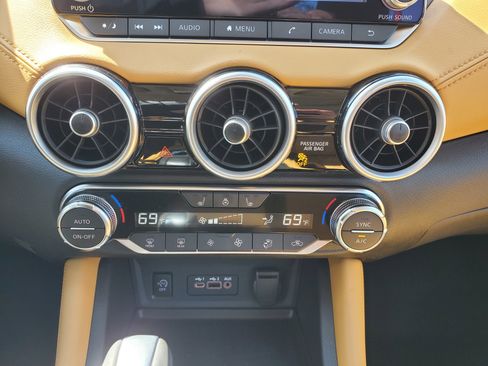 New 2025 Nissan Sentra SV w/ SV Premium Package image 23