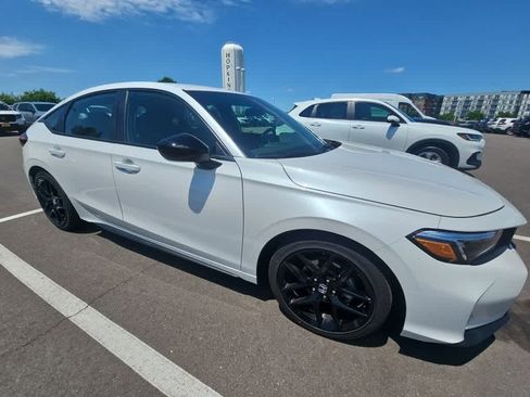 Used 2026 Honda Civic Sport image 3