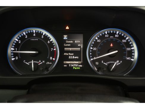 Used 2017 Toyota Highlander Limited Platinum AWD/4WD image 22