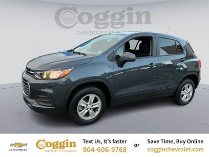 Used 2022 Chevrolet Trax LS w/ Tint and Cruise Package