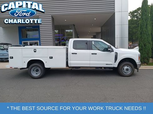 New 2026 Ford F350 XL w/ XL Chrome Package AWD/4WD image 6