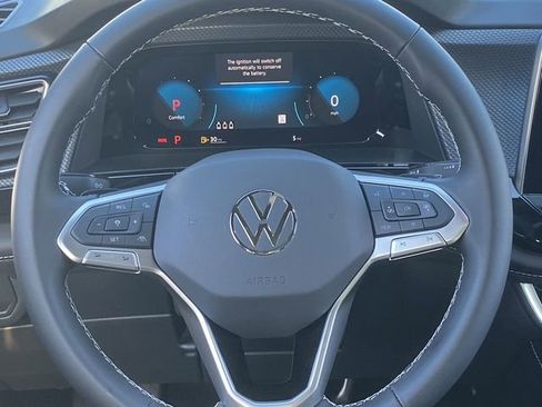 New 2025 Volkswagen Atlas Cross Sport SEL AWD/4WD image 10