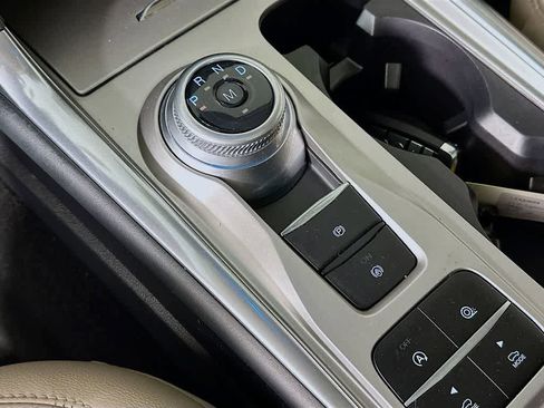 Certified 2020 Ford Explorer Limited w/ Class III Trailer Tow Package image 19