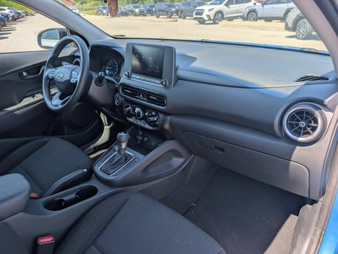 Used 2022 Hyundai Kona SEL FWD image 39