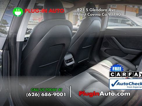 Used 2023 Tesla Model 3 Standard Range image 10