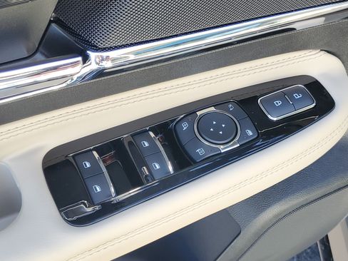 New 2026 Lincoln Corsair Reserve image 11