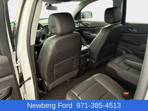 Used 2023 GMC Acadia AT4 AWD/4WD image 11