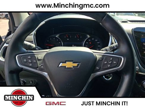 Used 2023 Chevrolet Equinox Premier AWD/4WD image 20