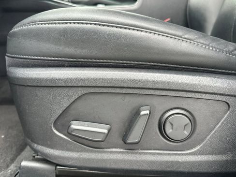 Used 2021 Kia Sorento EX image 12