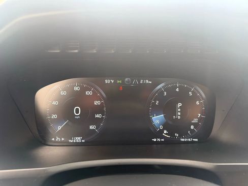 Used 2016 Volvo XC90 T6 Momentum image 10