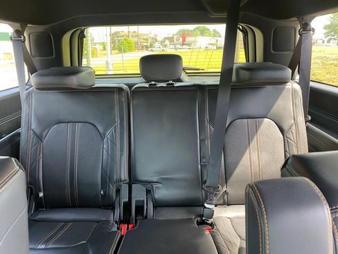 Used 2023 Ford Expedition Max Platinum AWD/4WD image 33
