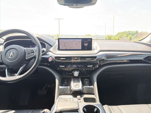 Certified 2024 Acura MDX FWD w/ Technology Package image 29