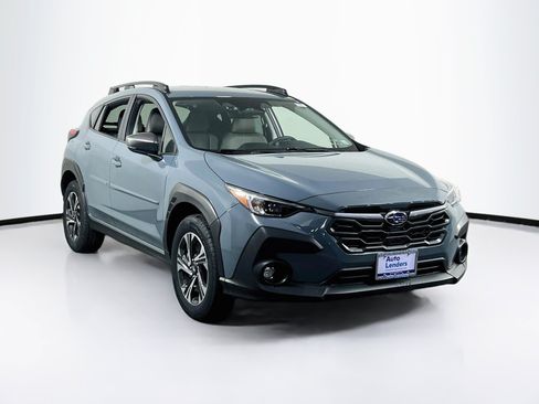Used 2024 Subaru Crosstrek 2.0i Premium AWD/4WD image 3