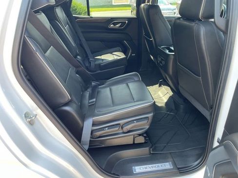 Used 2021 Chevrolet Tahoe Premier AWD/4WD image 15