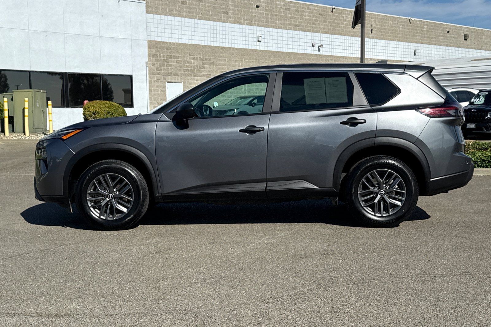 Certified 2024 Nissan Rogue S FWD image 9