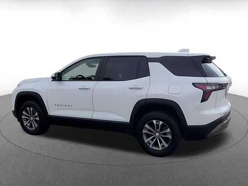 Used 2025 Chevrolet Equinox LT image 10