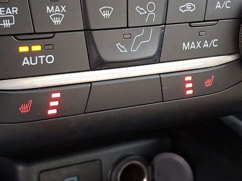 Used 2020 Ford Escape SE Sport image 25