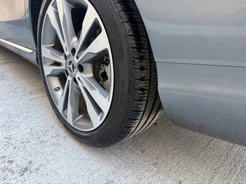 Used 2018 Mercedes-Benz C 300 Sedan image 8