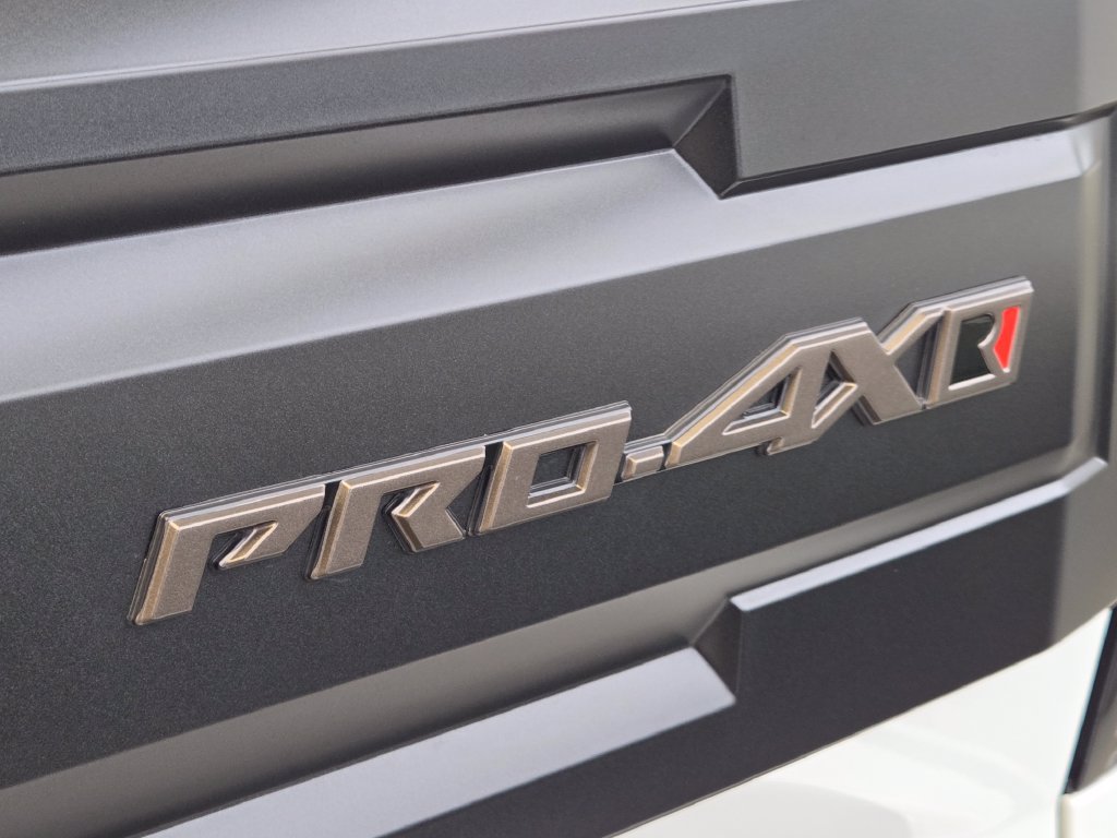 New 2026 Nissan Frontier PRO-4X w/ Pro-4x Convenience Package AWD/4WD image 5