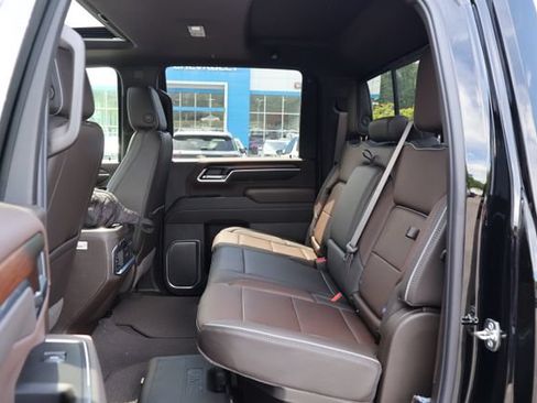 New 2026 GMC Sierra 3500 Denali w/ Denali Reserve Package AWD/4WD image 19