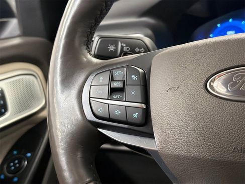 Used 2020 Ford Explorer Platinum w/ Premium Technology Package image 25