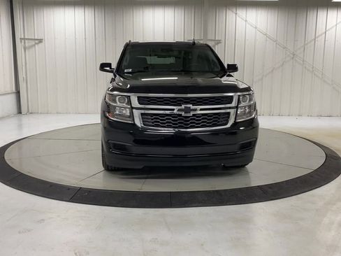 Used 2018 Chevrolet Suburban LT AWD/4WD image 3