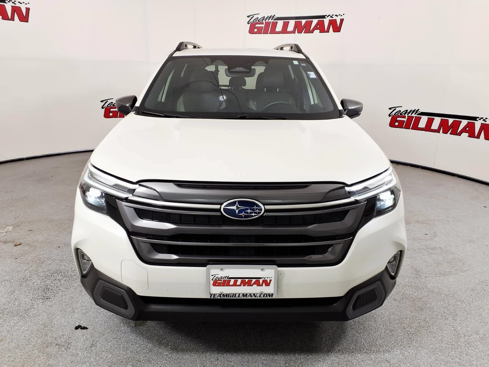 Used 2025 Subaru Forester Limited w/ Popular Package #2 AWD/4WD image 2