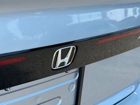 Used 2023 Honda Accord EX image 16