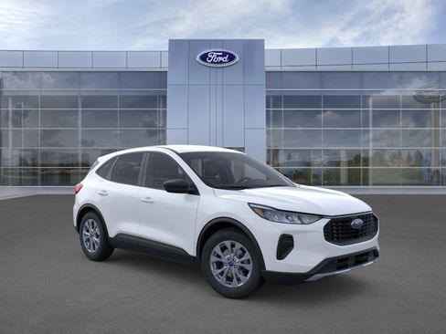 New 2026 Ford Escape Active w/ Active Premium Tech Pack FWD image 7