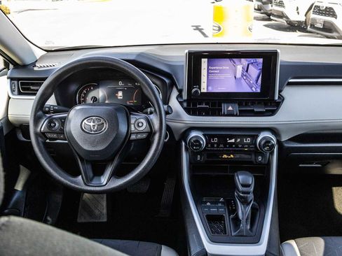 Certified 2025 Toyota RAV4 XLE FWD image 24