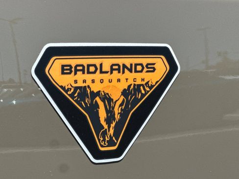 New 2026 Ford Bronco Badlands AWD/4WD image 28
