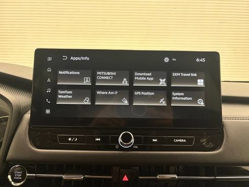 Used 2025 Mitsubishi Outlander SE FWD image 9