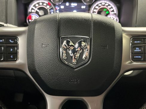 Used 2015 RAM 1500 Limited AWD/4WD image 17
