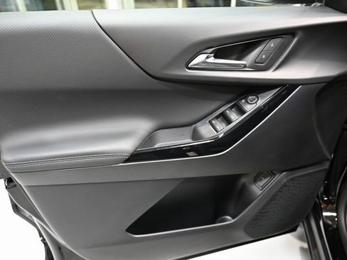 New 2026 Chevrolet Equinox LT w/ Convenience Package II image 24