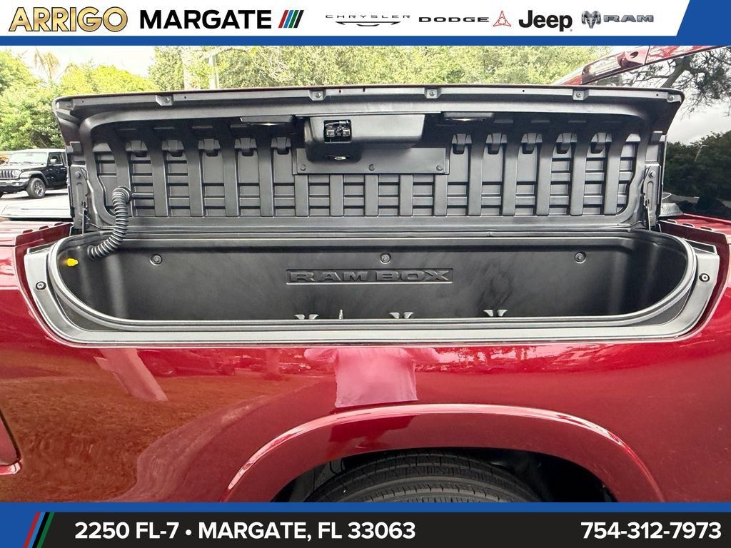 Used 2025 RAM 1500 Tungsten AWD/4WD image 18