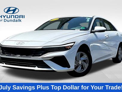 Used 2025 Hyundai Elantra SE