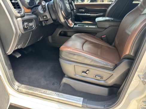 Used 2019 RAM 3500 Limited AWD/4WD image 9