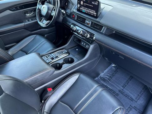 Certified 2024 Honda Pilot TrailSport image 32