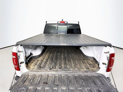 Used 2020 RAM 1500 Laramie image 25