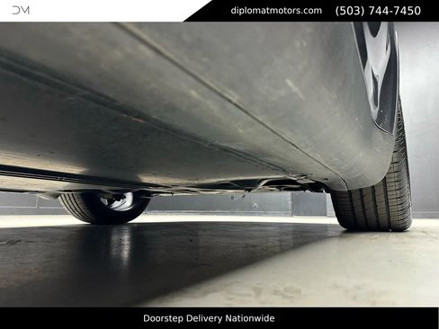 Used 2023 Tesla Model Y Long Range image 44