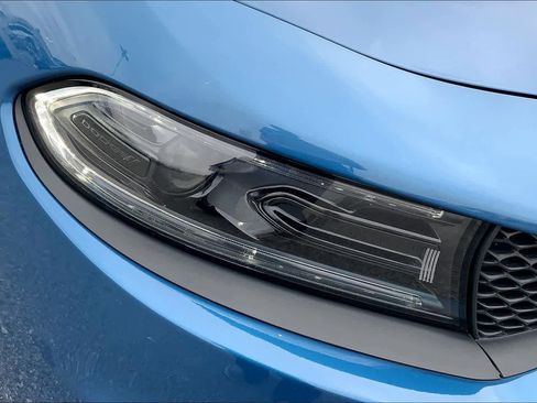 Used 2022 Dodge Charger R/T w/ Blacktop Package image 28